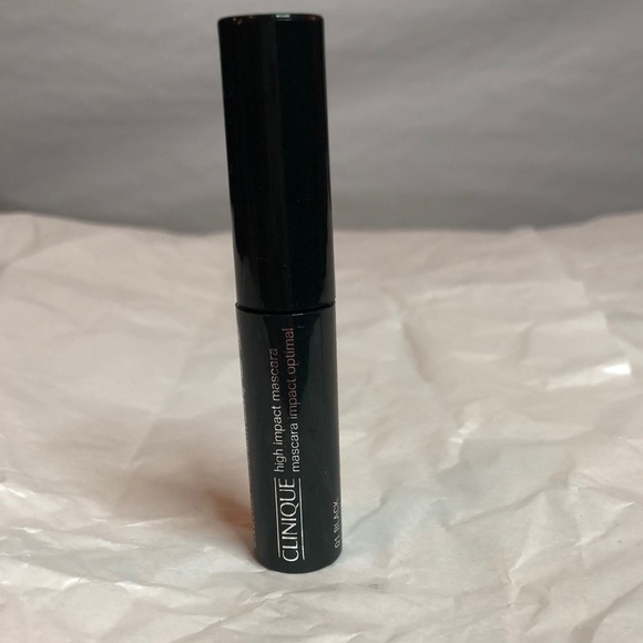 ✨Clinique bundle✨ - Picture 5 of 9